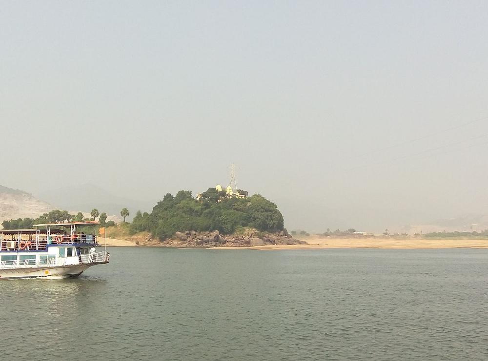 A cruise launch on the Godavari river near Papikondalu